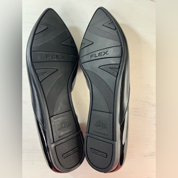 Life Stride Simply Comfort Flex Flats, Black Patent Leather on heel, Size 7.5 - Picture 8 of 8